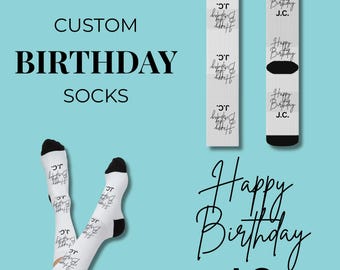 Calcetines personalizados con iniciales de feliz cumpleaños, unisex, calcetines divertidos y personalizados para fiestas de cumpleaños, bonito regalo de cumpleaños para una ocasión especial.