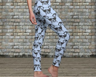 Leggings AOP con estampado de chihuahua, ideales para cortar y coser, regalo para dueños de chihuahuas y mamás, con divertido estampado azul.