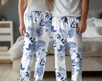 Blauw-witte pyjamabroek met bloemenprint, bijpassende nachtkleding in chinoiserie-stijl voor dames en heren, cottagecore pyjama's
