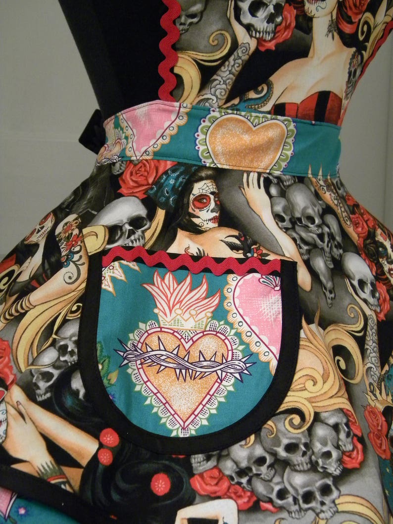 Womens Apron-Las Elegantes Folklorico Flounce Apron