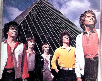 Vintage Air Supply Cassette Tape – Lost in Love – 1980s Soft Rock Cassette – Retro Music Media Collectible