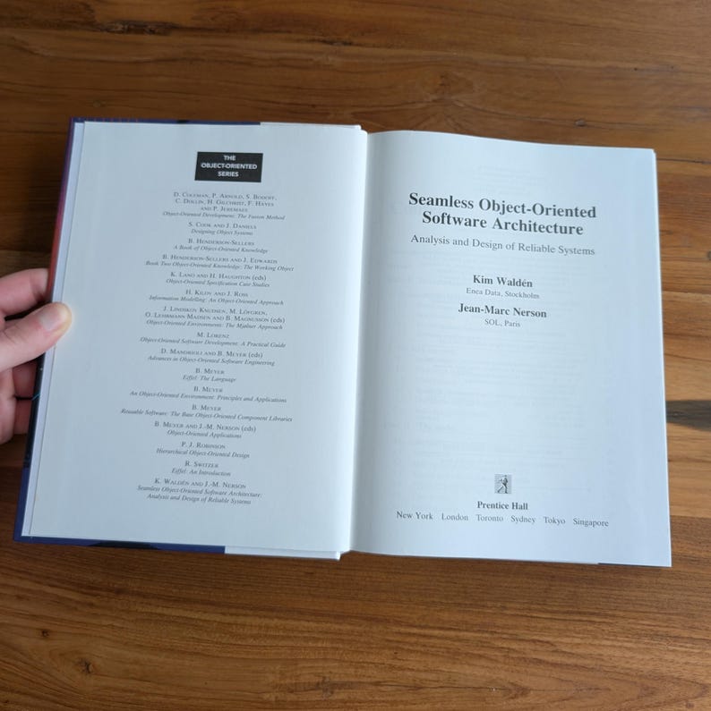 Seamless Object-Oriented Software Architecture (1995) – Vintage Software Engineering Book – Object-Oriented Programming / Software Design image 2