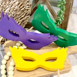 Mardi Gras Mask, Wooden Mardi Gras decor, Shelf Sitter, Tiered Tray Decor, Wooden Shelf Sitter, Nola Decor