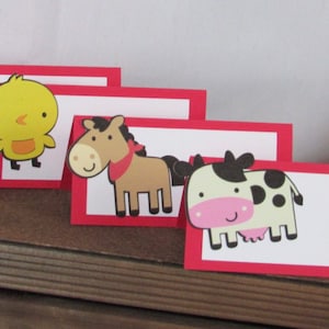 Barnyard Birthday Party Place Cards, Farm Birthday Party, Barnyard Party, Farm Birthday Decorations,