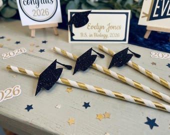 Graduation Party Straw Toppers – Glitter Cap Drink Stirrers, Class of 2026 Decorations