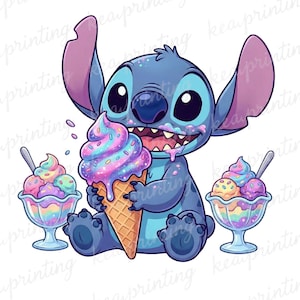 Puede incluir: Ilustración de dibujos animados de Stitch, un extraterrestre azul, comiendo felizmente un gran cono de helado con chispas de colores. Dos copas de helado a cada lado. La imagen tiene un fondo blanco.