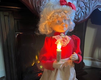 Vintage MOTION-ETTE animated Mrs. Santa Clause with lighted candle- Vintage Christmas mrs Santa moving arms/Vintage Christmas decoration