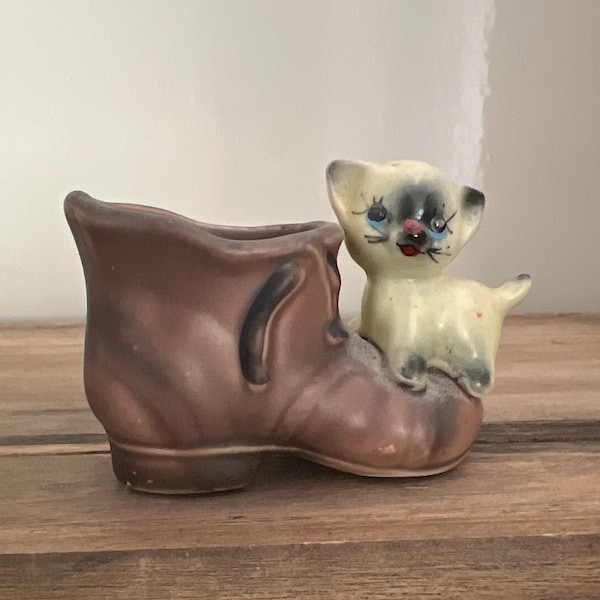 Vintage Siamese cat boot Enesco Japan Toothpick holde- Porcelain Cat in Boot stamped original red label-nice condition vintage kitten