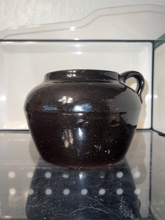 Kitchenware ~ 2 Quart Bean Pot