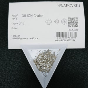 Lot of 12 PP5 2SS 1.2mm-1.3mm SWAROVSKI Xilion RHINESTONES Crystal Clear
