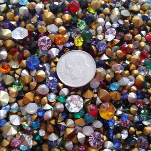 Lot of 150 Vintage/New Rhinestones Small to Medium mixed sizes colors