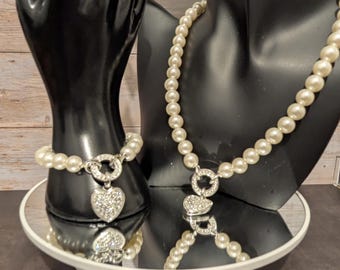 Faux Pearl Necklace & Bracelet Set with Rhinestone Heart Charm. Y2K Signed NVC
