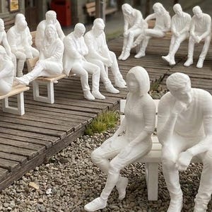 Conjunto de figuras STL de personas sentadas | Figuras imprimibles en 3D para maquetas de trenes y dioramas
