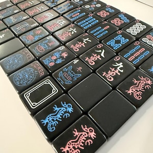 Black Mahjong Tiles – Neon Shadow American Set (166 Tiles) image 3