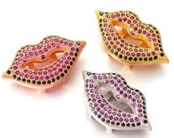 Colored Stones Lips Charm