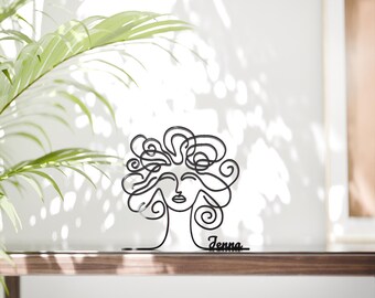 Medusa personalizada - Escultura minimalista de arte lineal