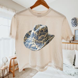 Sombrero de vaquero azul con estampado Toile PNG, imágenes prediseñadas de patchwork del oeste francés (descarga digital)