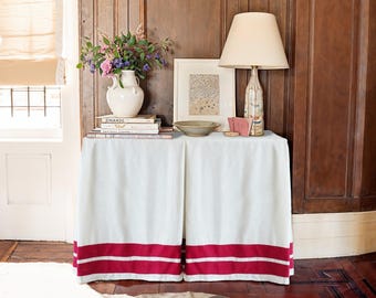 Mantel de lino blanco hecho a mano con ribete rojo / Tamaño personalizado