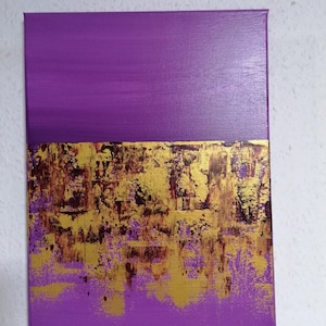 Pintura acrílica abstracta sobre lienzo de 30 x 40 cm | Morado y dorado | Arte moderno | Obra original | Obra acrílica