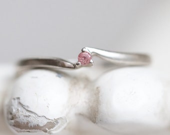 Pink Solitaire Ring - Sterling Silver Thin Bypass Minimalist Ring size 7.5 - Vintage Oxidized Jewelry