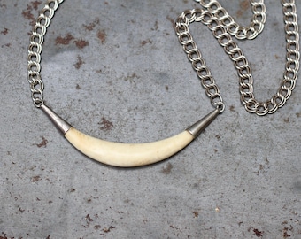Art Deco Bovine Bone Bib Choker Necklace 16 Inch - 70s Sterling Silver and Ox Bone Antique Primitive Tribal Choker - Natural Boho Jewellery