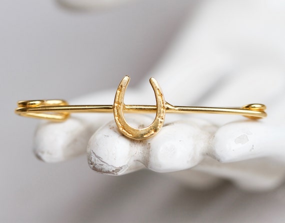 Horseshoe Tie Pin - Equestrian Collar pin in Gold