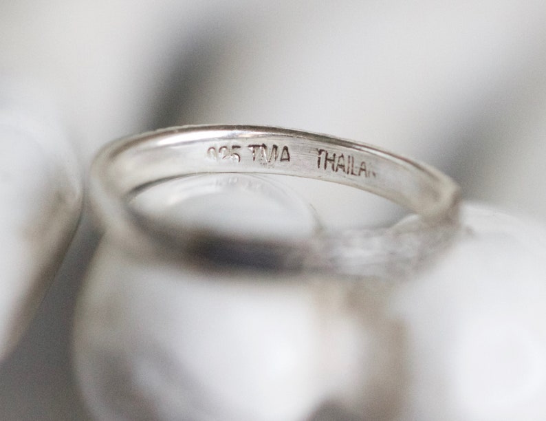 Sterling Silver Elegant Stacker Ring Size size 4.5 Made in Thailand Thin Wedding Band Ring