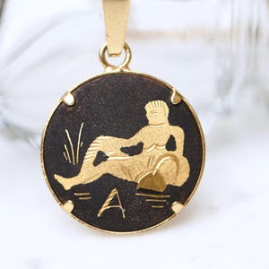 Star Sign Aquarius Necklace - Zodiac Damascene Pendant on Gold Tone Chain 20 inch Long - Vintage boho Oxidised Jewellery