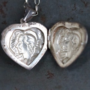 Art Nouveau Heart Locket Necklace Sterling Silver Chunky Photo Keepsake Pendant on Belcher Chain Vintage Oxidised Layering Jewellery image 6
