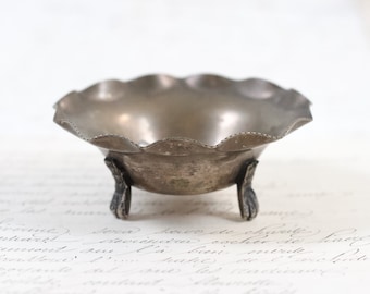 Gothic Ring Dish with Lion Feet - Little Footed Bowl - Miniature Brass Cauldron - Small Silver Plated Trinket Dish - Vintage Boho Home Decor