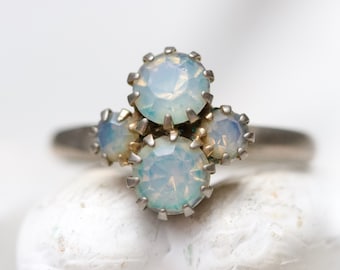 1960s Opalescent Ring size U Adjustable - Iridescent Paste Stone Cluster Index Finger Ring size 10 - Vintage Oxidised Cocktail Jewellery