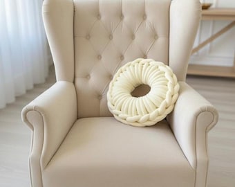 Handmade Chunky Knit Pillow – Cream White Braided Fleece Cushion