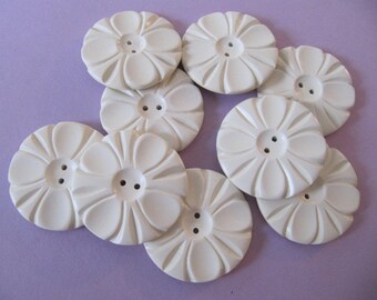 1930s casein buttons 13mm galalith red /& white 12 Christmas peppermint candy button gifts for her 24 vintage Art Deco plastic buttons