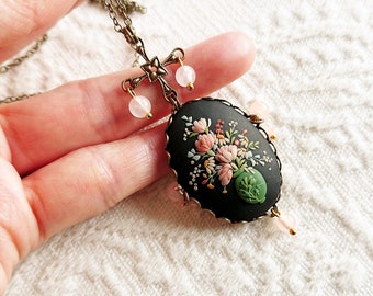 Vase Nr.2. Artisan pendant in vintage style. Black. Handcrafted polymer clay.