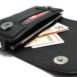Cartera de piel de vaca negra para iPhone 16 Pro Max con broches magnéticos, clip para cinturón y trabilla para cinturón, billetera de cuero genuino hecha a mano
