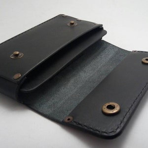 Portafoglio in pelle di vacchetta nera per tutti i modelli di telefono Iphone 15 iphone 15 pro max in vera pelle con tasca porta carte ID passante per cintura idee regalo personalizzate