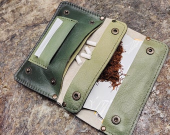 Porta tabacco personalizzato in morbida pelle verde, porta tabacco alla moda verde, porta tabacco in pelle di vitello con iniziali gratuite