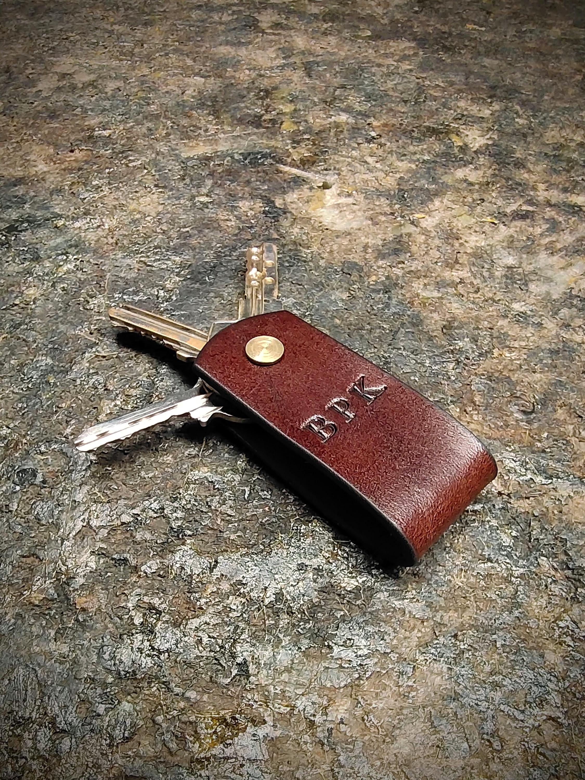 Comfortable Small Compact 3-key Holder From Thick Genuine Leather Brown ...