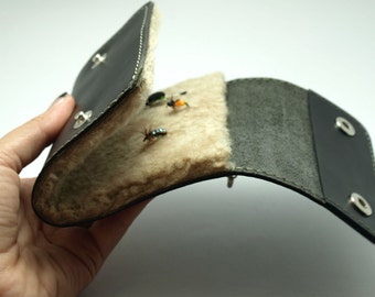 Fly Fishing Flies Wallet,case for fishing,stop your flies,bark tanned shearling,wallet fleece interior for flies, fishermen gift,initials
