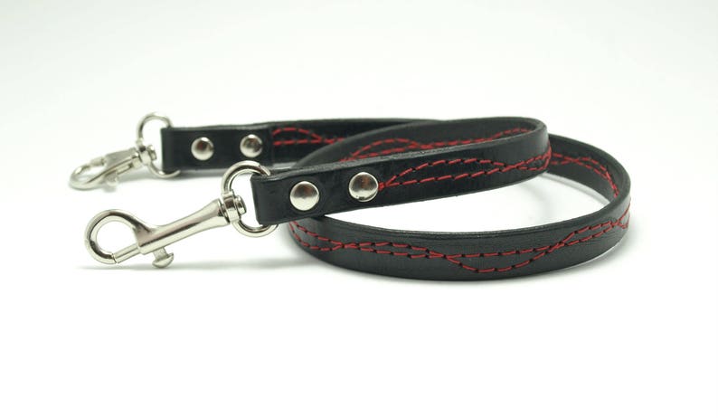 TRIPHOME 20 BLACK PATTERN COWHIDE LEATHER CHAIN STRAP BAG