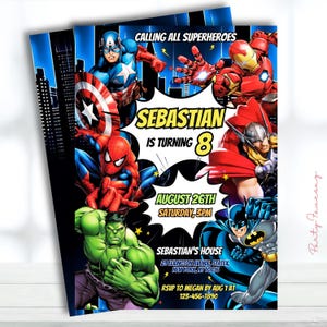 Może przedstawiać: Zaproszenia na przyjęcie urodzinowe o tematyce superbohaterów z Kapitanem Ameryką, Iron Manem, Spider-Manem, Thorem, Hulkiem i Batmanem. Zaproszenie brzmi "Calling All Superheroes" i zawiera imię "Sebastian", wiek "8" i szczegóły przyjęcia.