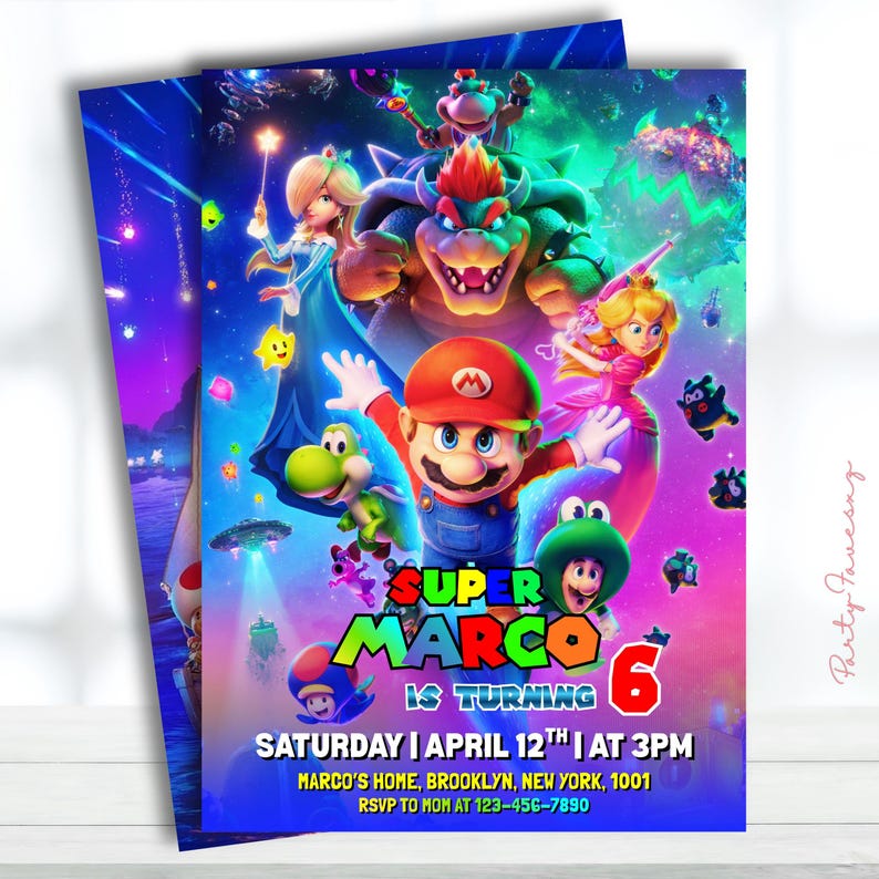Puede incluir: Una colorida invitaci&oacute;n con personajes de la serie de videojuegos Super Mario. El dise&ntilde;o incluye a Mario, Peach, Yoshi y Bowser, con el texto "Super Marco cumple 6 a&ntilde;os". La invitaci&oacute;n est&aacute; ambientada en un vibrante fondo tem&aacute;tico espacial.