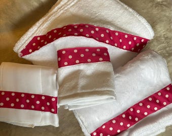 Set personalizado de toalla, manta y paño para eructar para bebé / Regalo para recién nacido / Artículos esenciales suaves para bebés