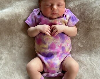 Conjunto, body y calcetines teñidos para bebé, 6-9 meses