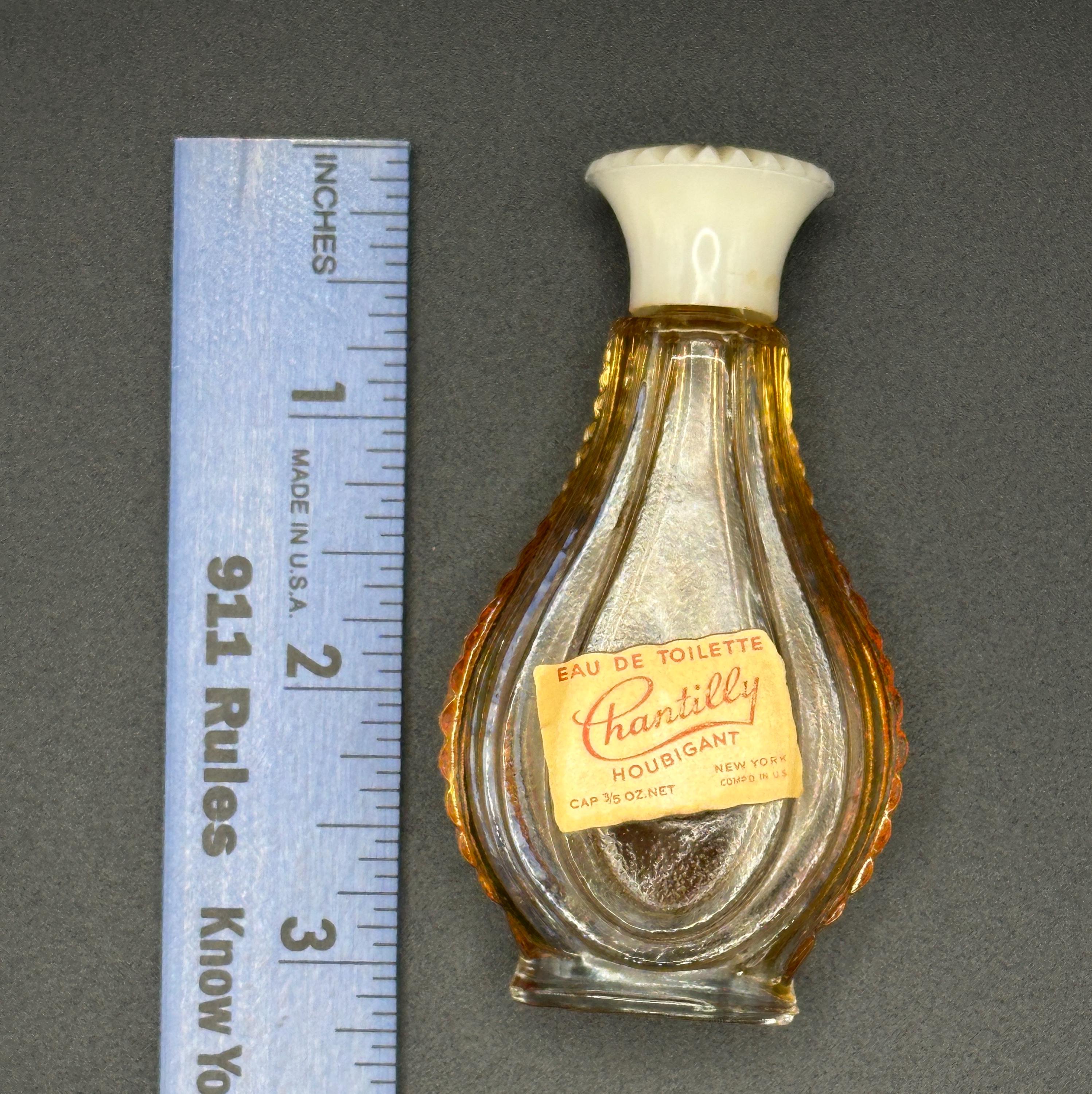 Vintage 1960s Chantilly by Houbigant Eau De Toilette 3/5 Oz Ribbed