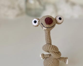 Gehaakte luiaard lange hals – amigurumi-pluche met strik, decoratie tas of auto