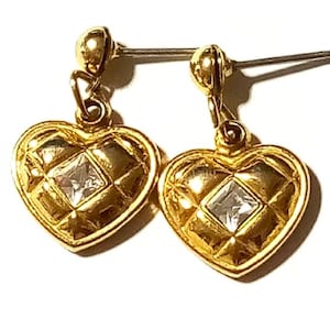 Vintage Heart Shaped Quilted Pattern Dangling Pierced Earring with rhinestone accents.