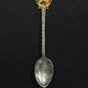 Vintage sterlingzilver Canada souvenirlepel geëmailleerd esdoornblad 4,25 inch