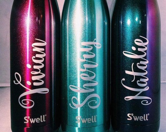 Monogrammed Swell Bottle - Name Design
