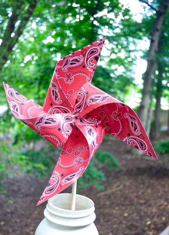 18 Bandana Spinning Pinwheels